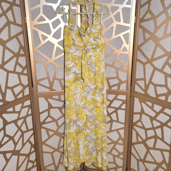 Bar III Dresses & Skirts - NWOT BAR111 Yellow Floral Print Maxi Halter Dress